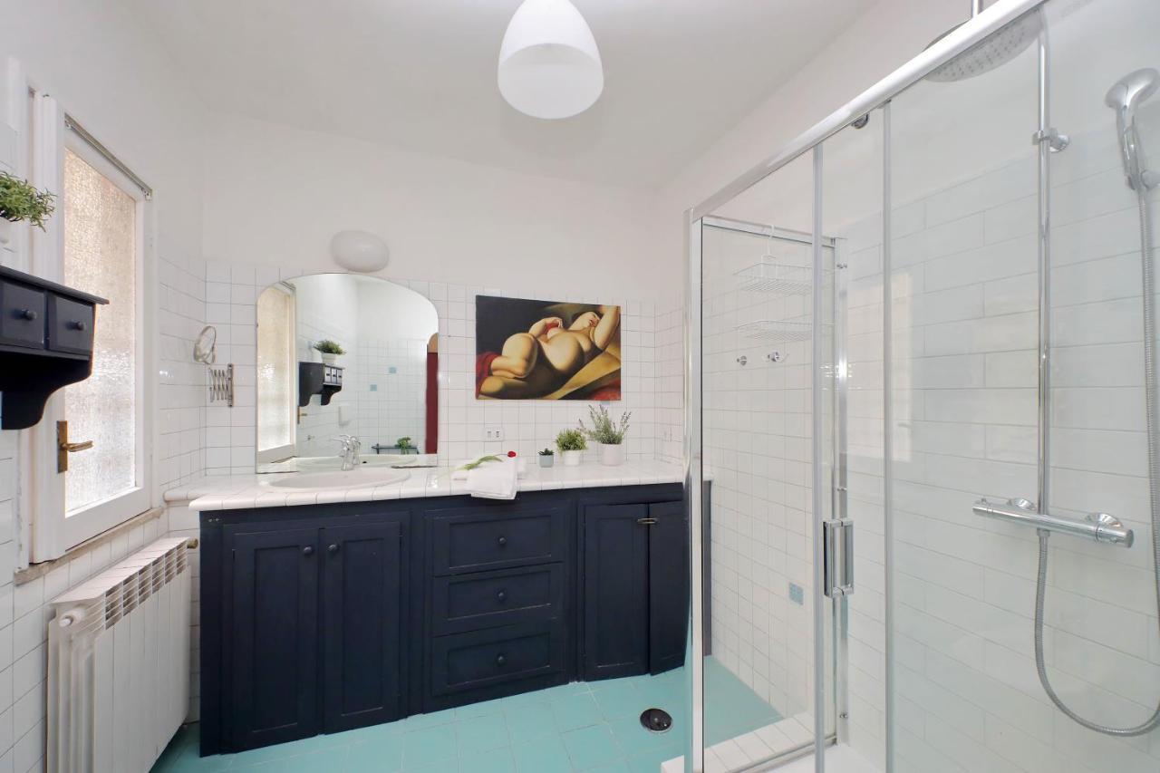 Monti Spacious Apartment 2 Rome Exterior photo